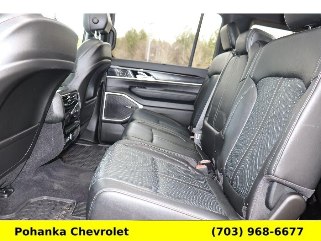 2024 Jeep Wagoneer BASE