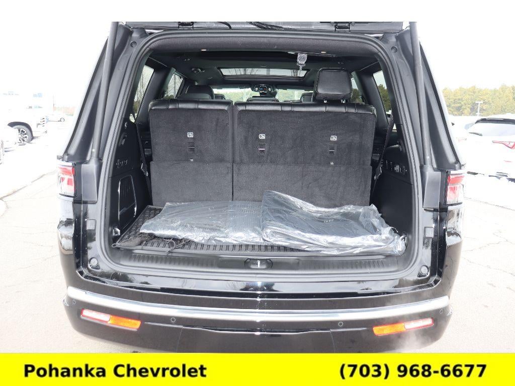 2024 Jeep Wagoneer BASE