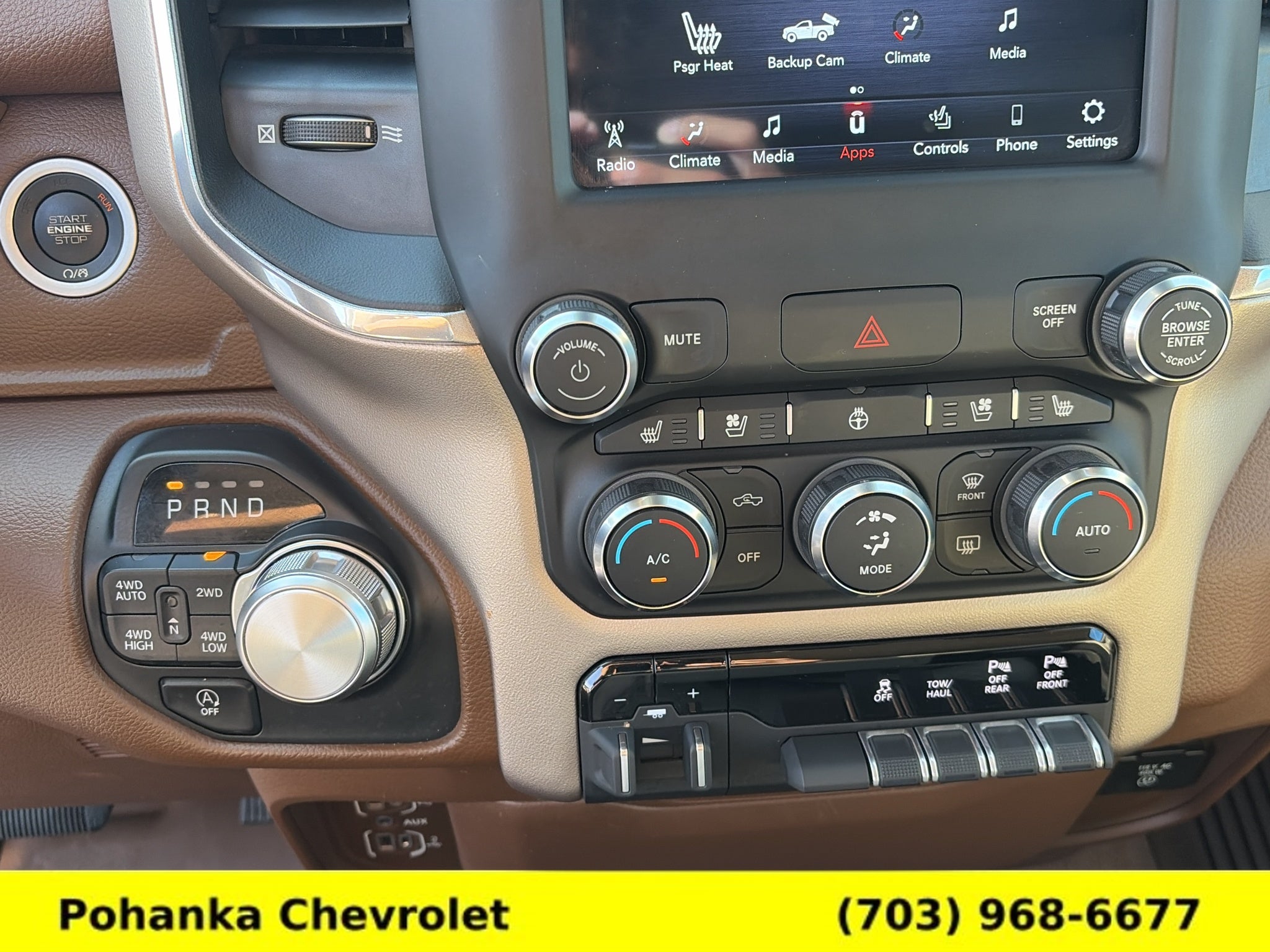 2021 RAM 1500 Laramie Crew Cab 4x4 6'4" Box