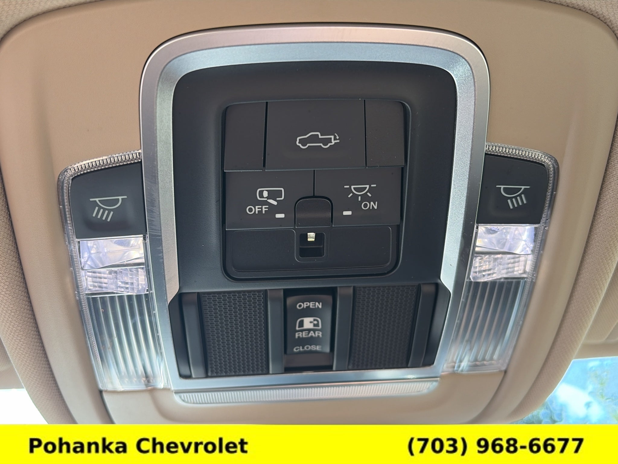 2021 RAM 1500 Laramie Crew Cab 4x4 6'4" Box