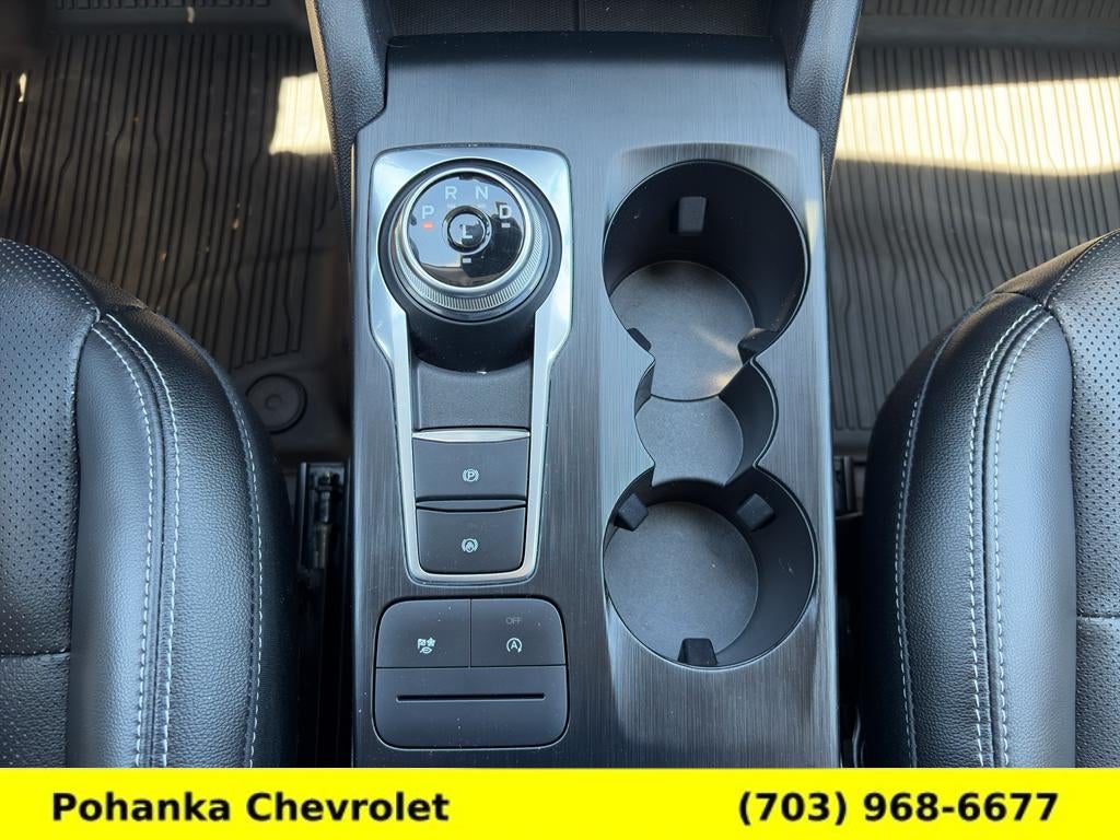 2022 Ford Escape SEL