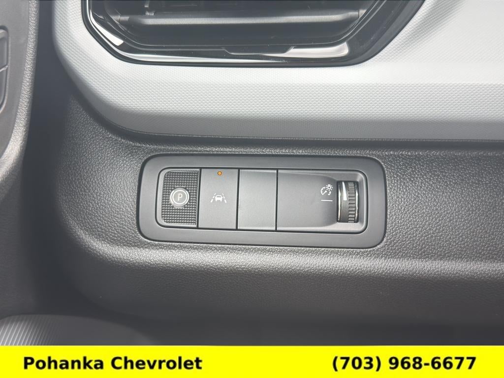 2027 Chevrolet Bolt LT - Photo 14
