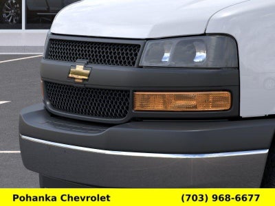 2025 Chevrolet Express Cutaway 3500 1WT