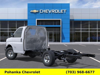 2025 Chevrolet Express Cutaway 3500 1WT