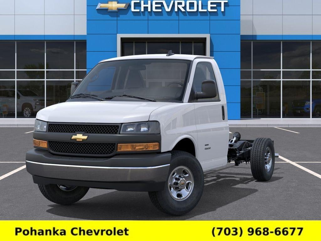 2025 Chevrolet Express Cutaway 3500 1WT