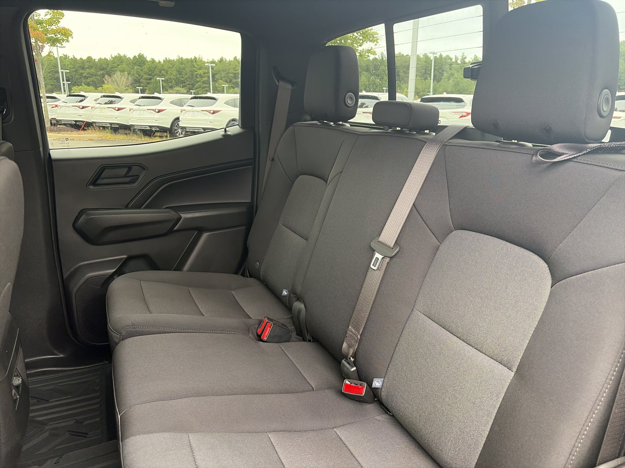 2026 Chevrolet Colorado Trail Boss - Photo 19