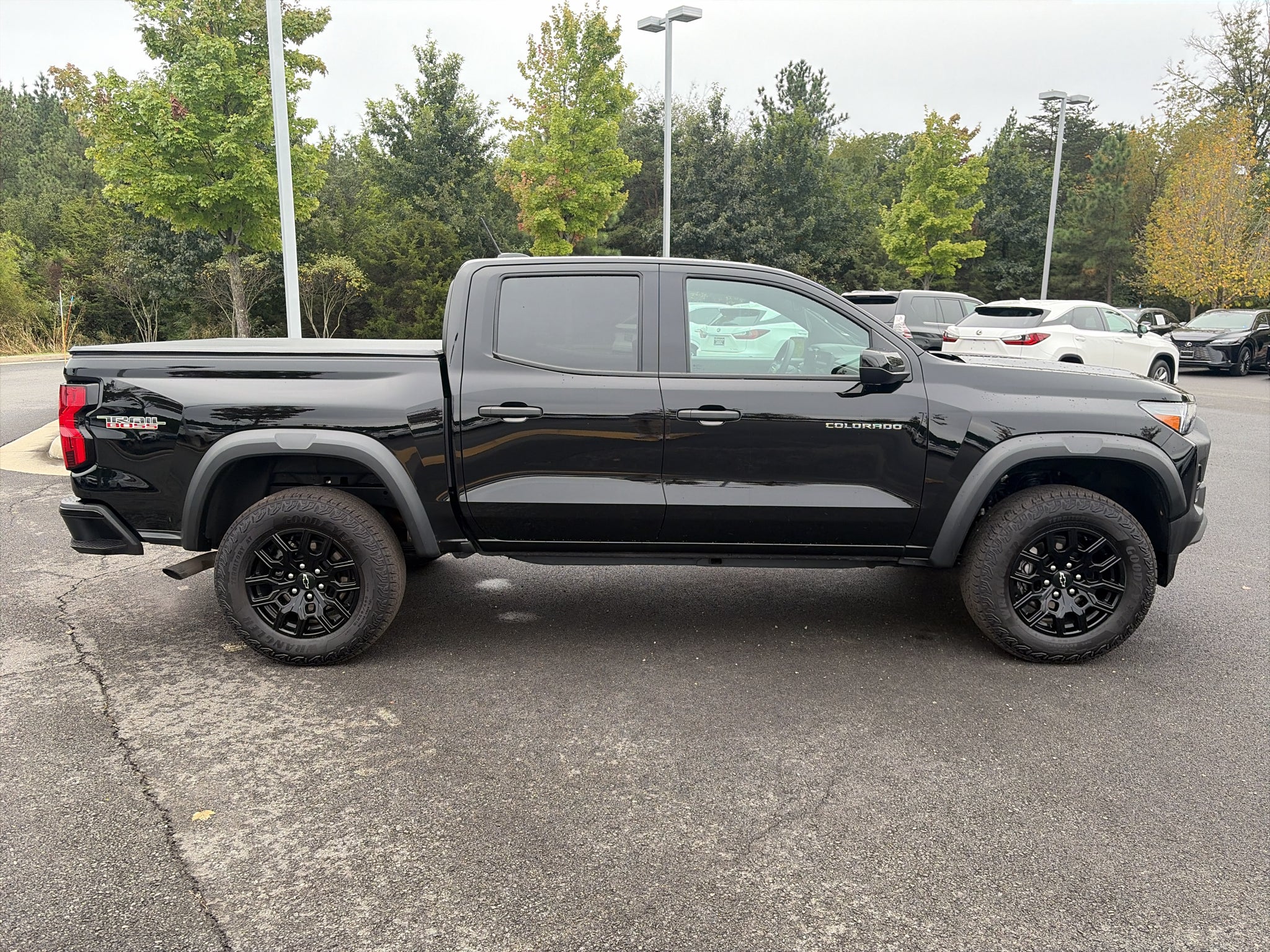 2026 Chevrolet Colorado Trail Boss - Photo 8