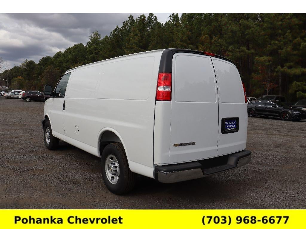 2025 Chevrolet Express Cargo 2500 WT