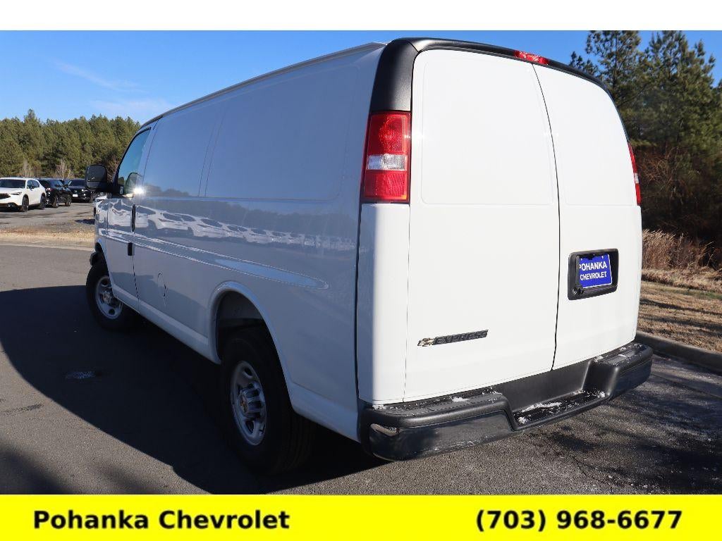 2025 Chevrolet Express Cargo 2500 WT