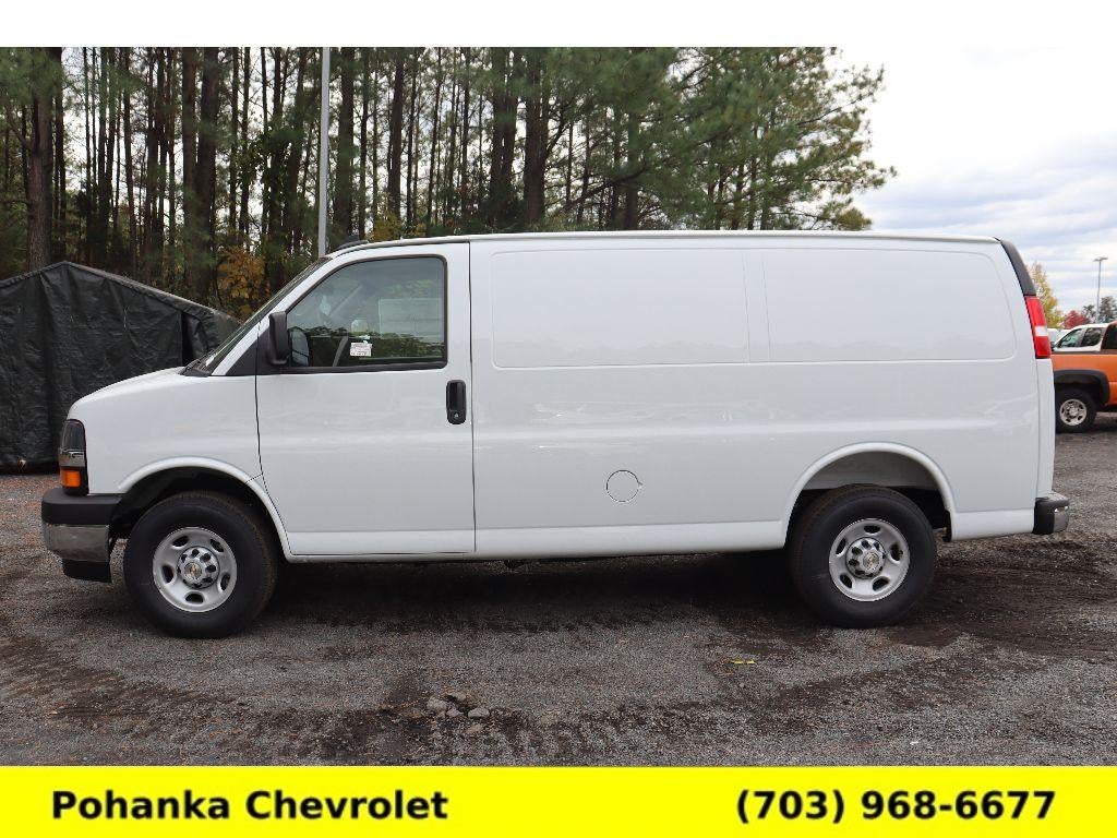 2025 Chevrolet Express Cargo 2500 WT