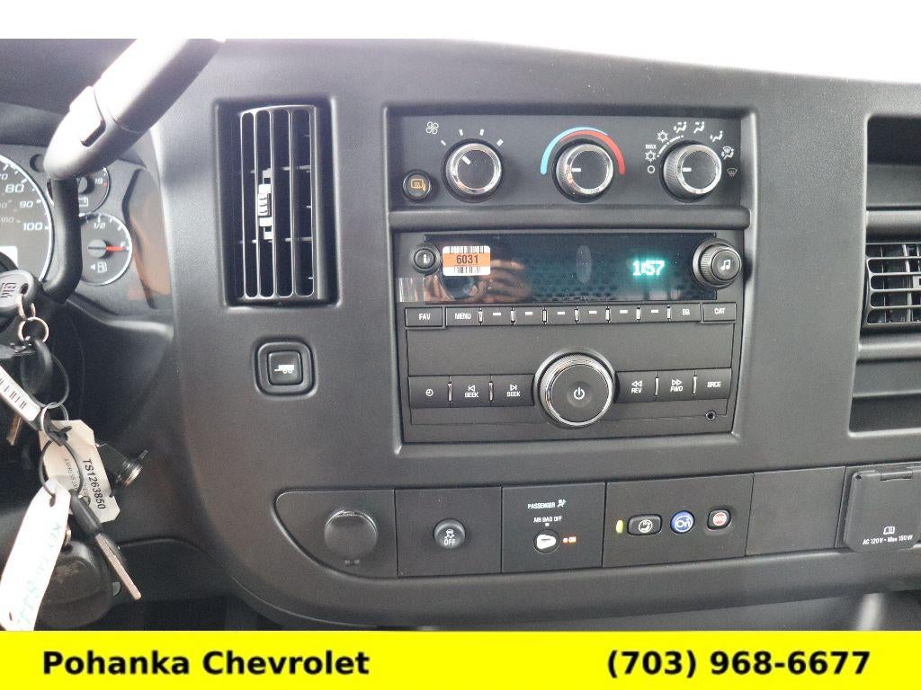 2025 Chevrolet Express Cargo 2500 WT