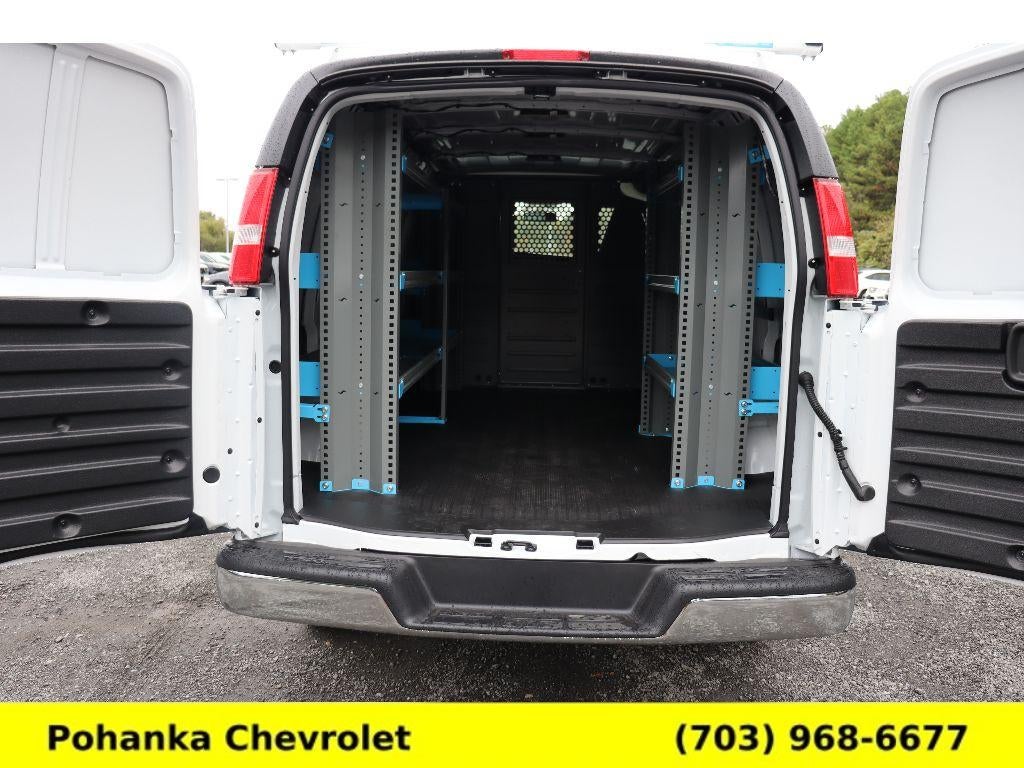 2025 Chevrolet Express Cargo 2500 WT