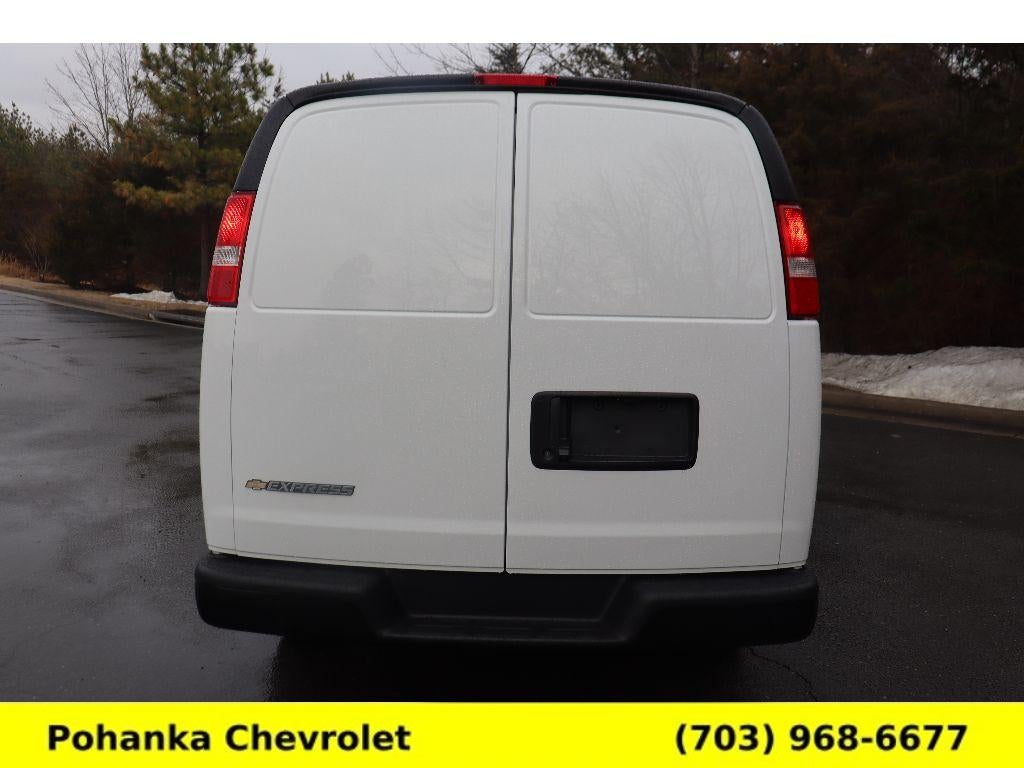 2026 Chevrolet Express Cargo WT