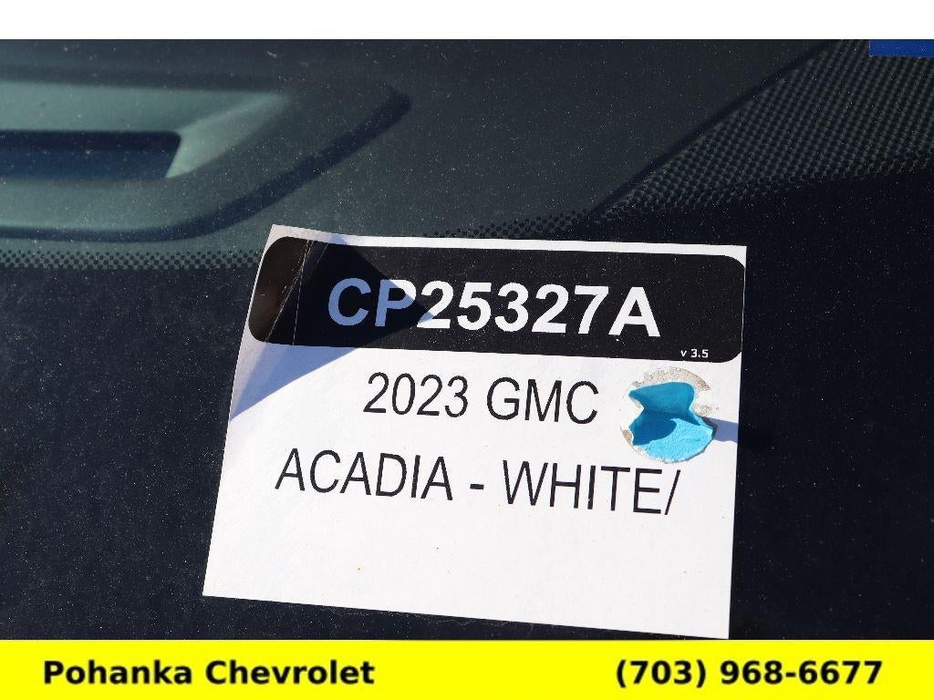 2023 GMC Acadia SLT