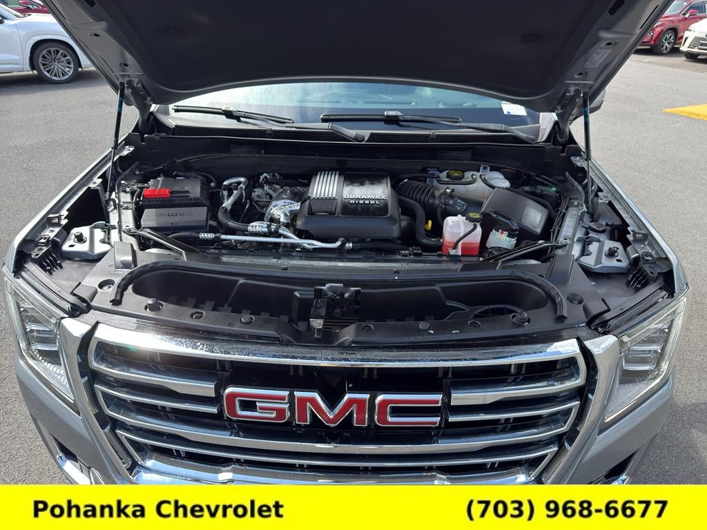 2023 GMC Yukon SLT