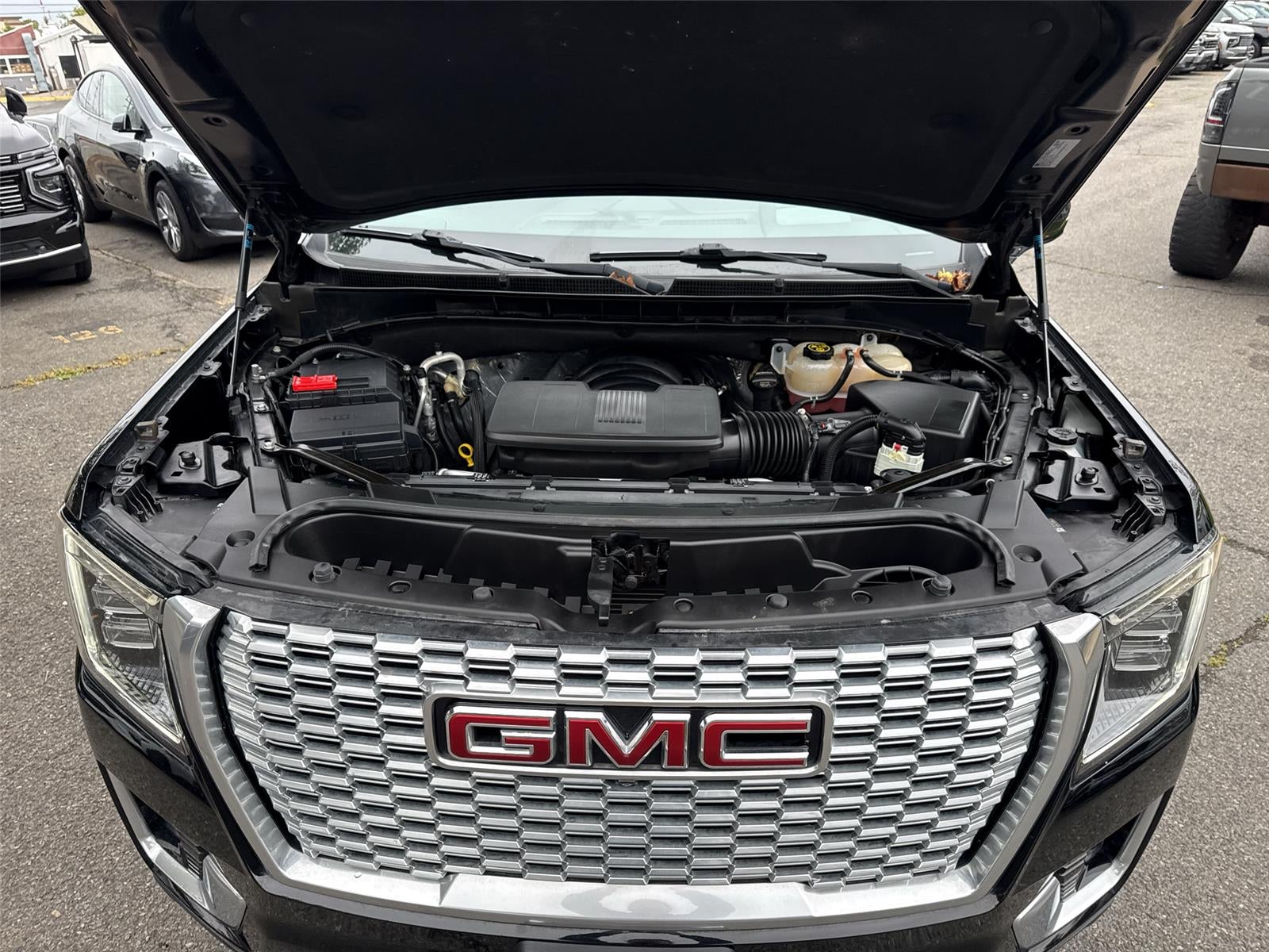 2023 GMC Yukon Denali