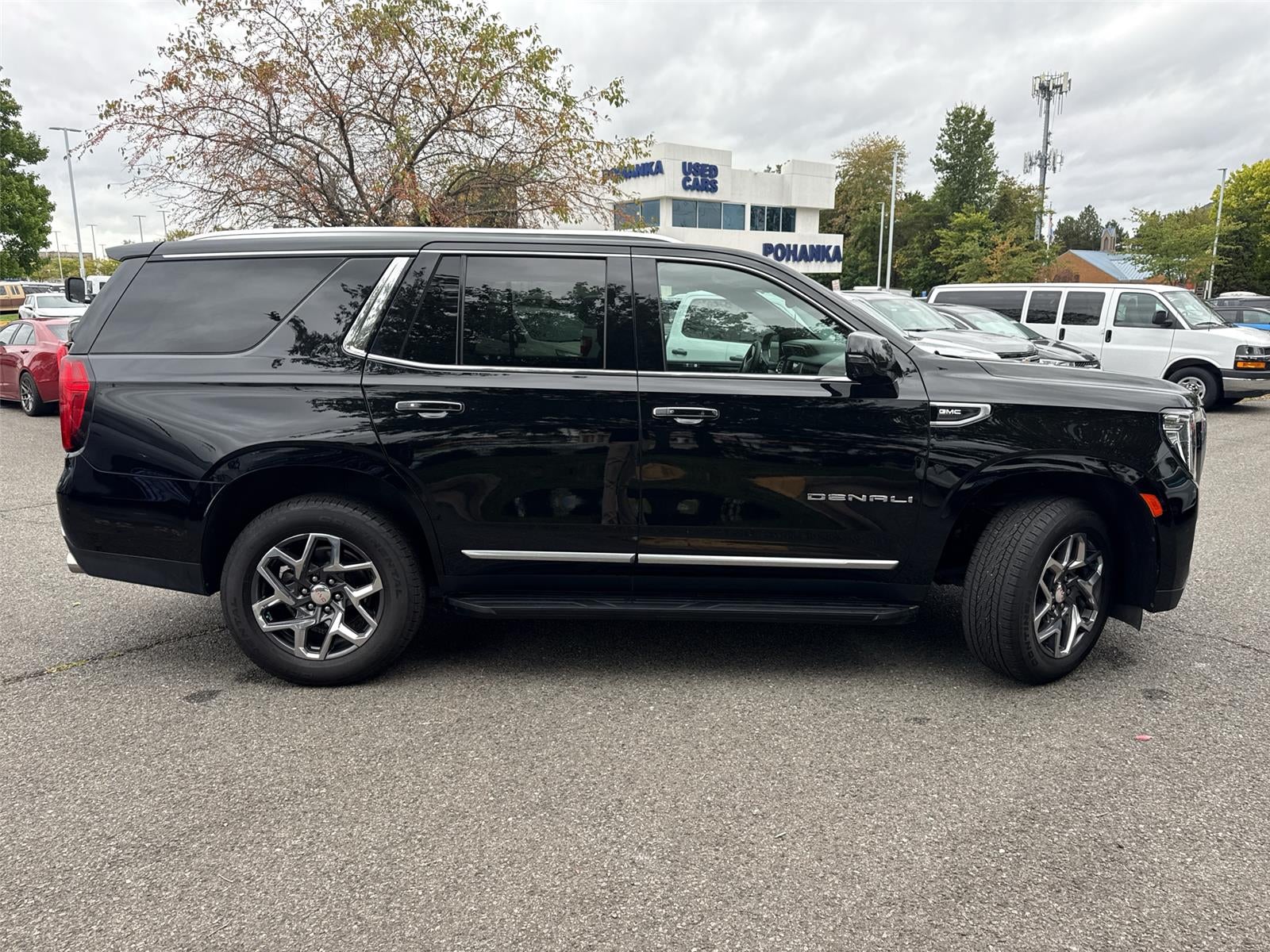 2023 GMC Yukon Denali