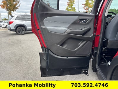2021 Chevrolet Traverse LT Leather