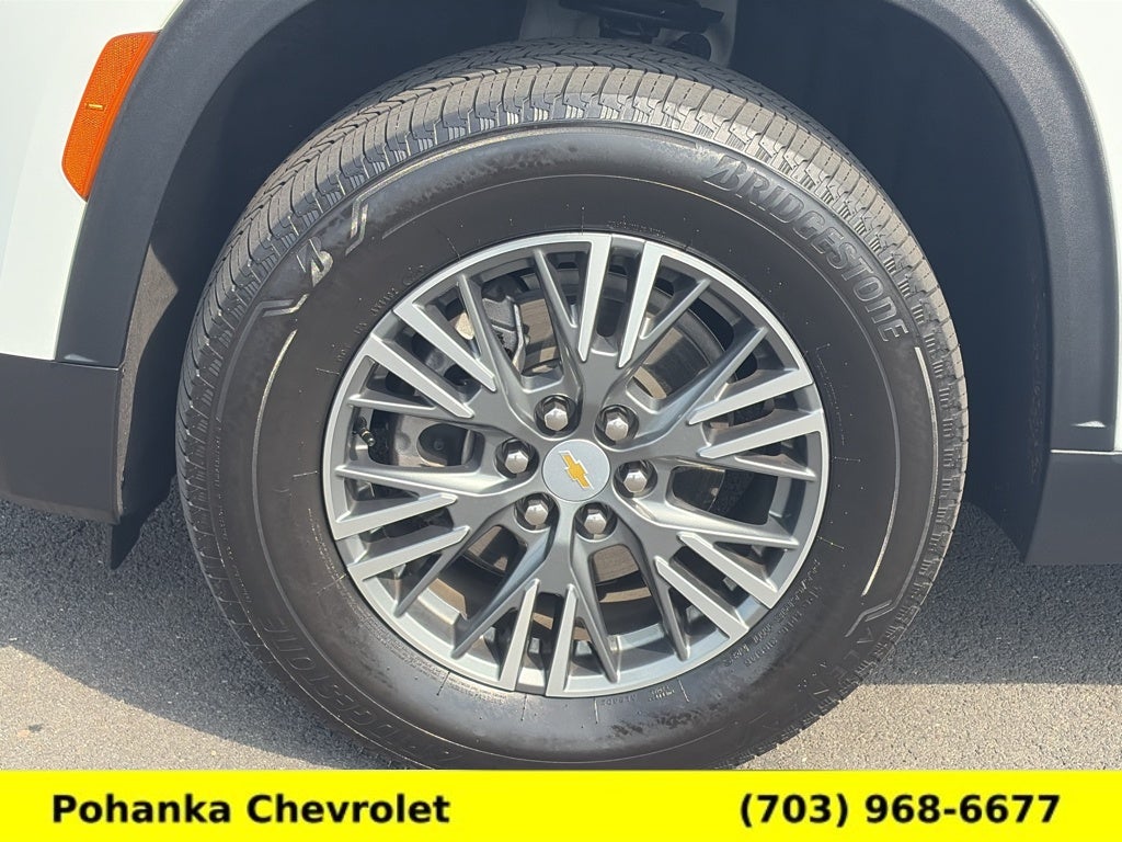 2024 Chevrolet Traverse LT