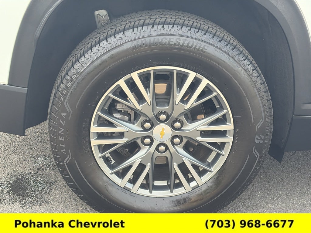 2024 Chevrolet Traverse LT