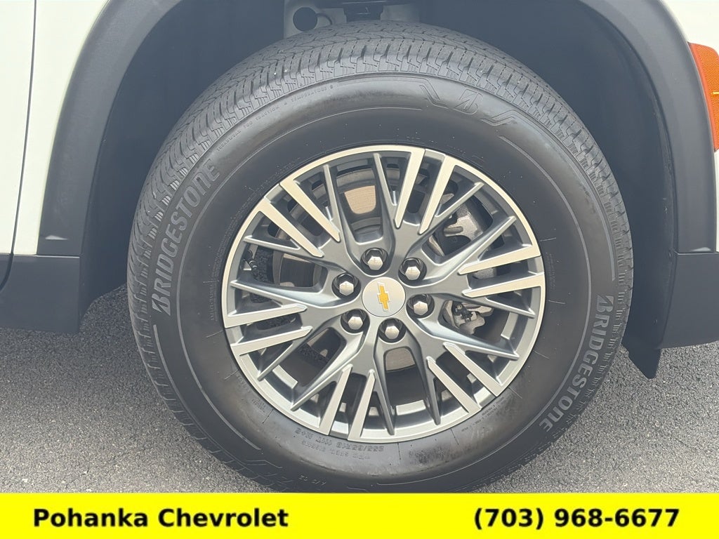 2024 Chevrolet Traverse LT