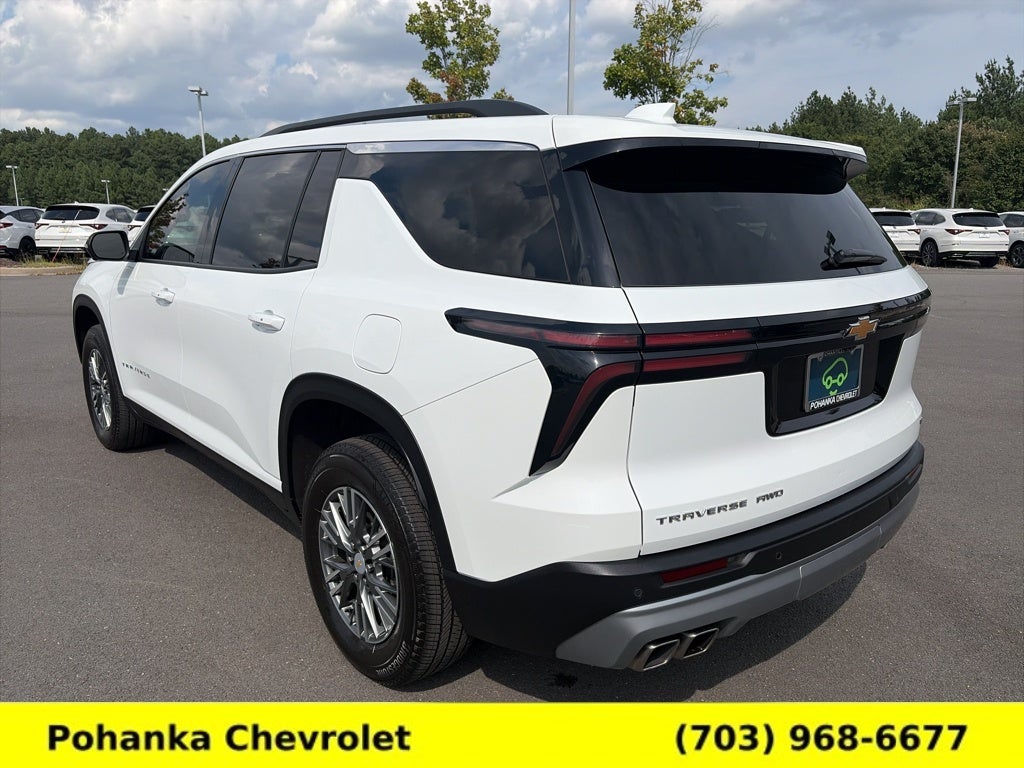 2024 Chevrolet Traverse LT