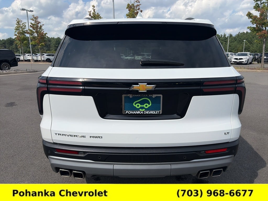 2024 Chevrolet Traverse LT