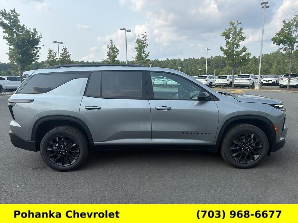 2026 Chevrolet Traverse LT - Photo 8