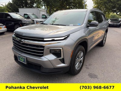 2025 Chevrolet Traverse LT