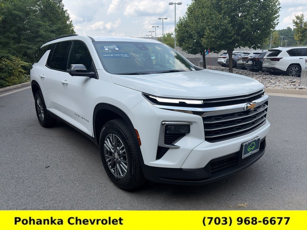 2025 Chevrolet Traverse LT