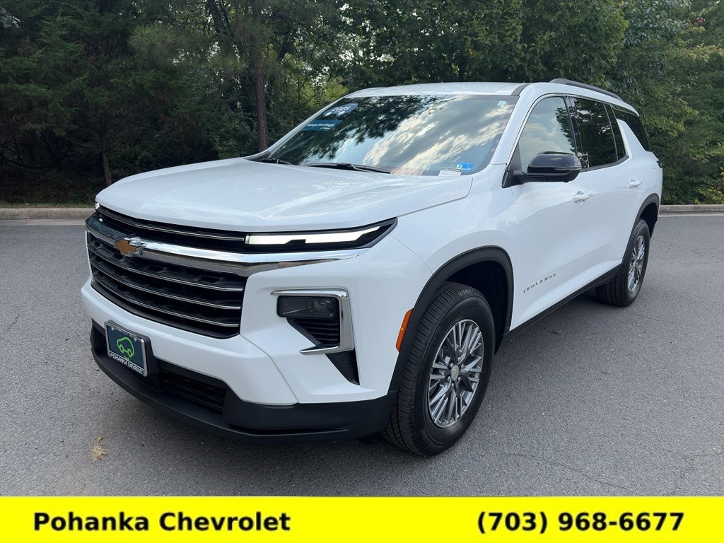 2025 Chevrolet Traverse LT