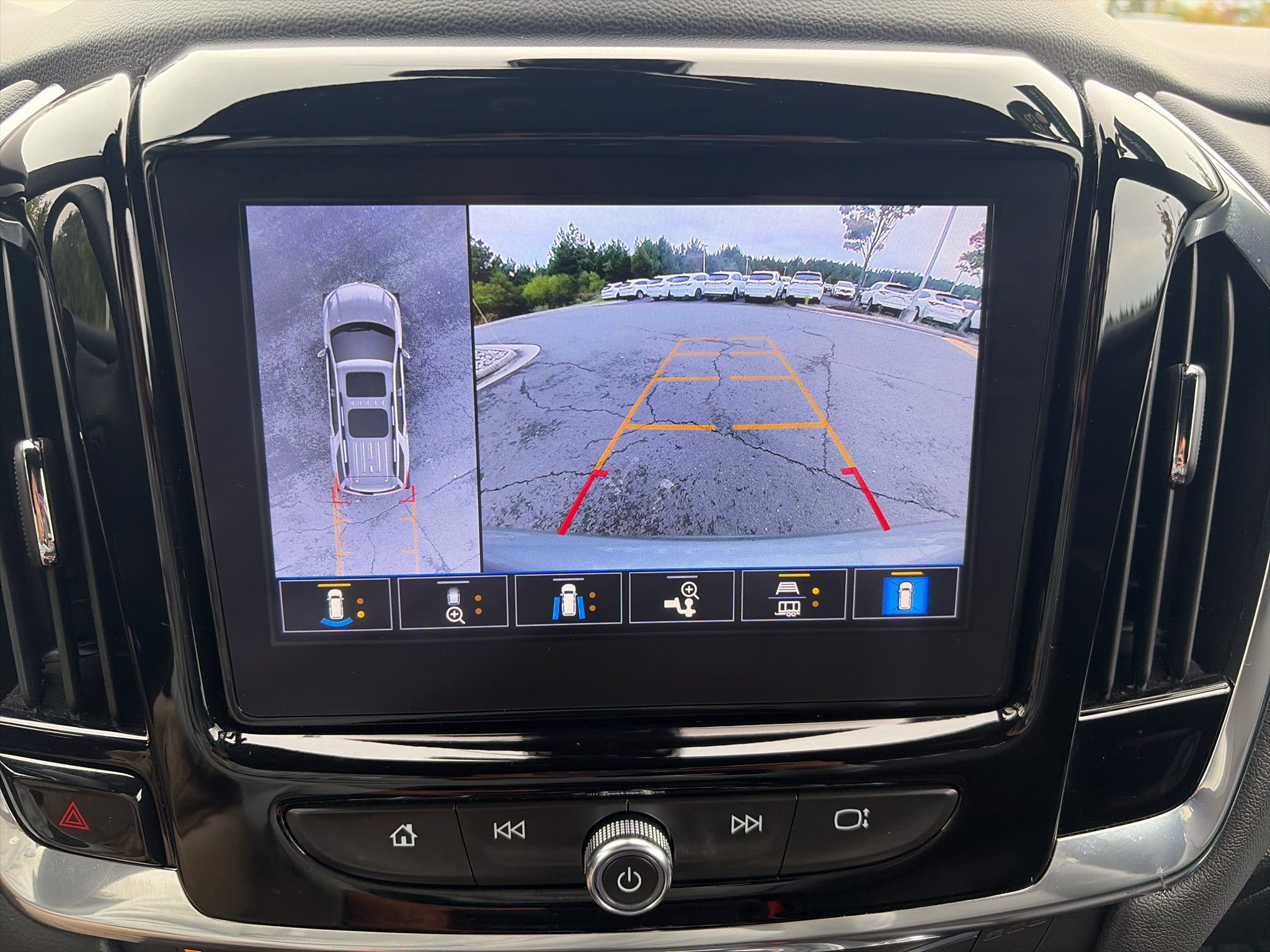 2023 Chevrolet Traverse High Country