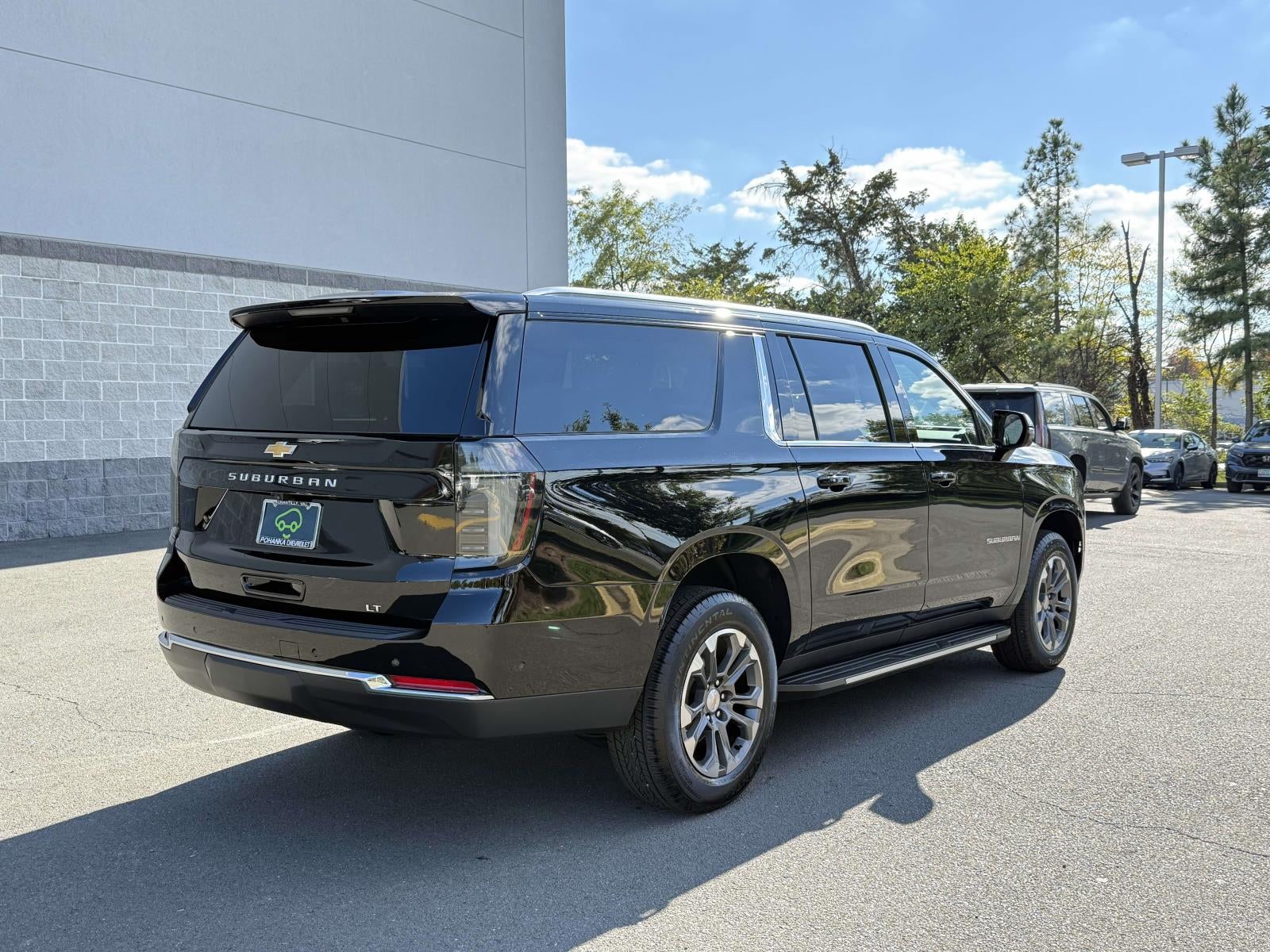 2026 Chevrolet Suburban LT