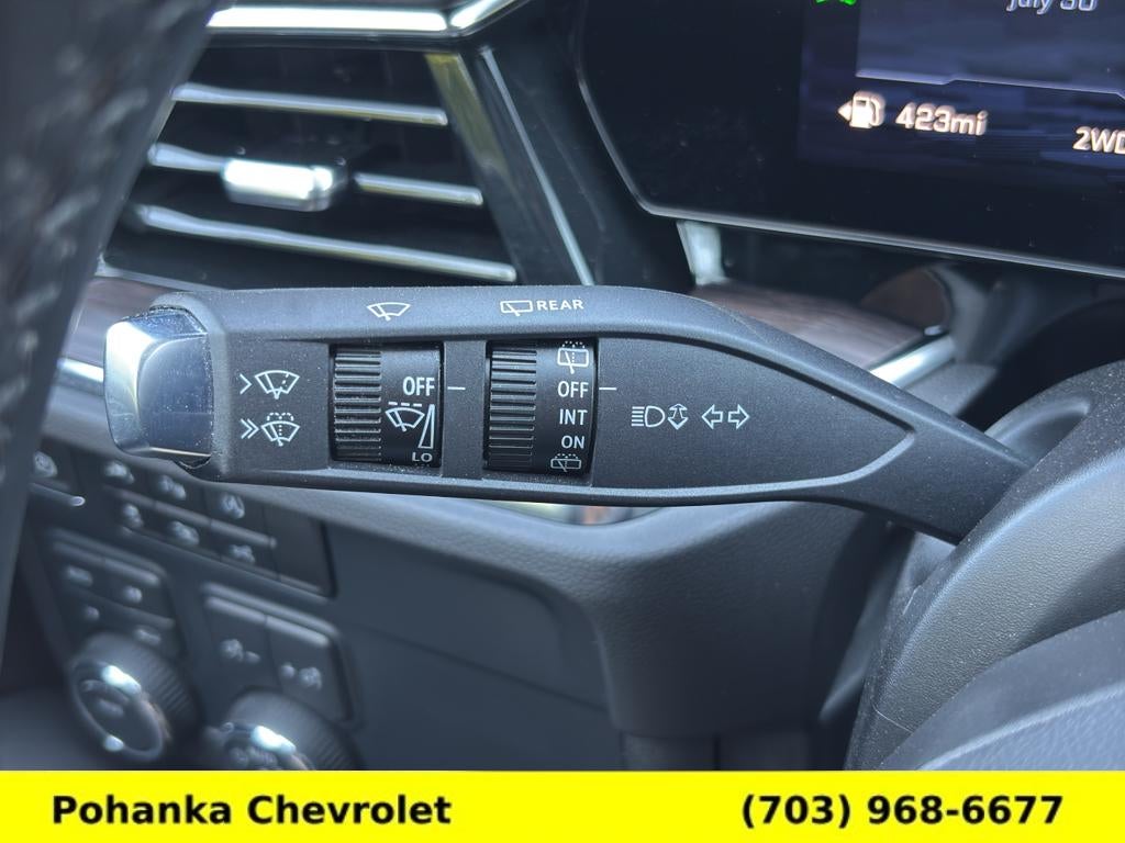2025 Chevrolet Suburban LT