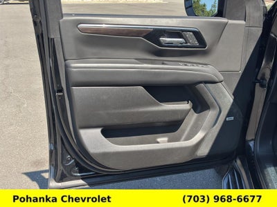 2025 Chevrolet Suburban LT