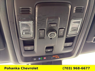 2025 Chevrolet Suburban LT