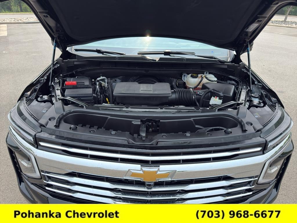 2025 Chevrolet Suburban LT