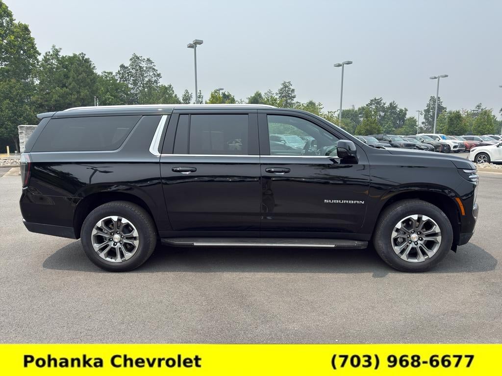2025 Chevrolet Suburban LT