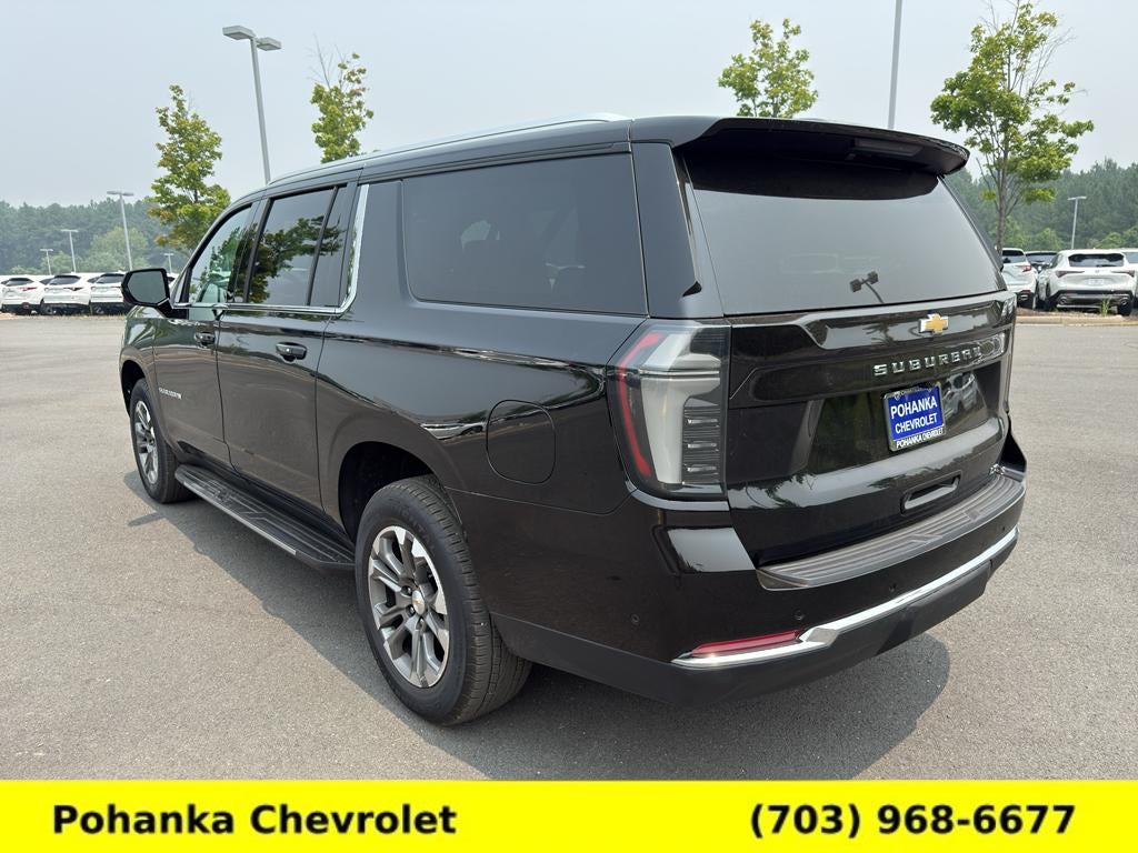 2025 Chevrolet Suburban LT