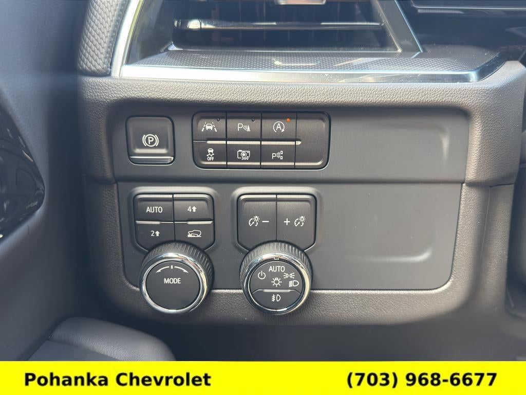 2025 Chevrolet Suburban RST