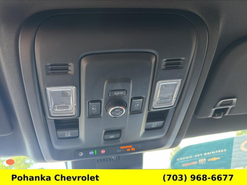 2025 Chevrolet Suburban RST