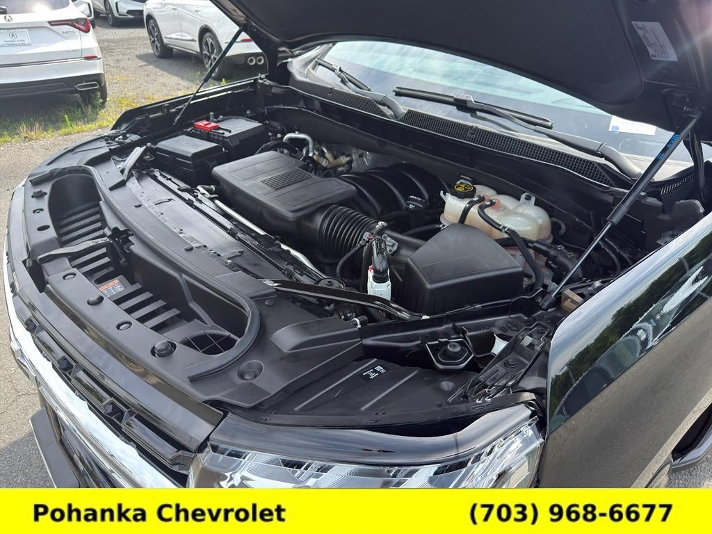 2023 Chevrolet Suburban LS