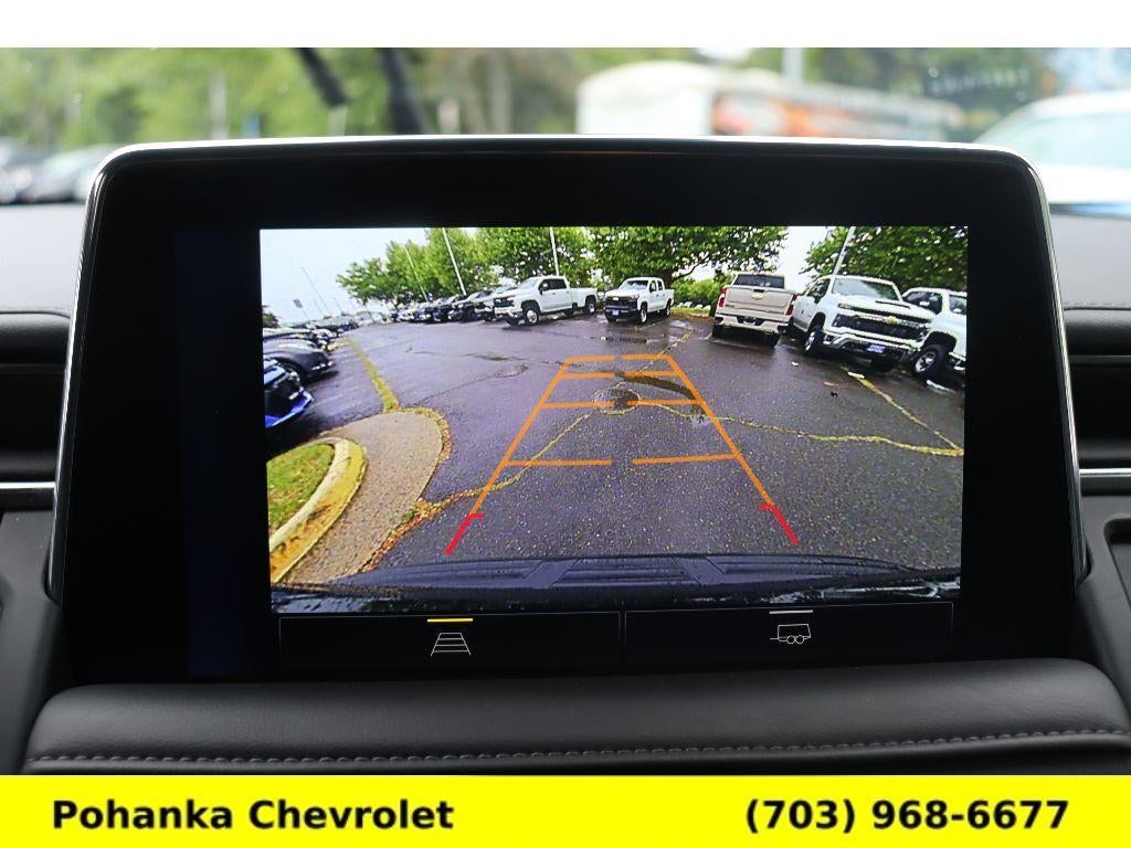2024 Chevrolet Suburban LT - Photo 15