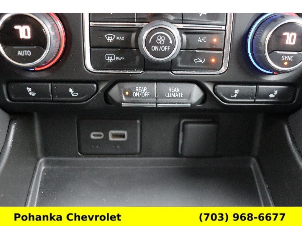 2024 Chevrolet Suburban LT - Photo 17