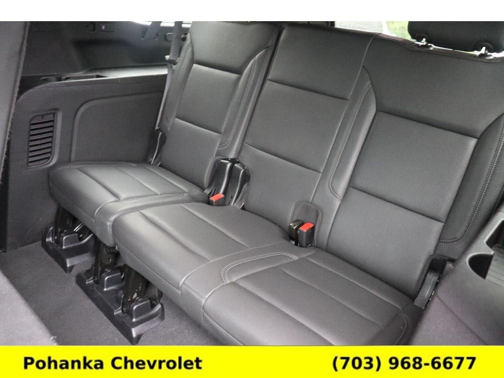 2024 Chevrolet Suburban LT - Photo 29