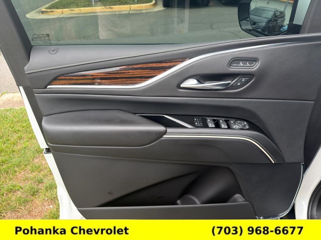 2023 Cadillac Escalade ESV Luxury