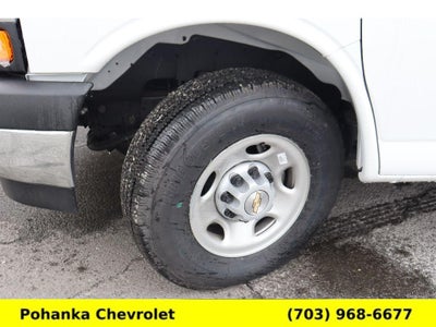 2025 Chevrolet Express Cutaway 3500 1WT