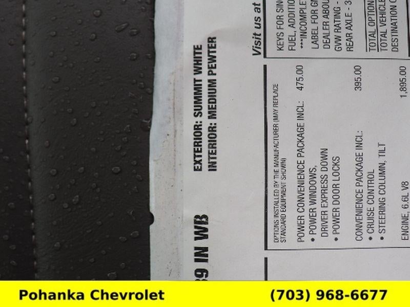 2025 Chevrolet Express Cutaway 3500 1WT