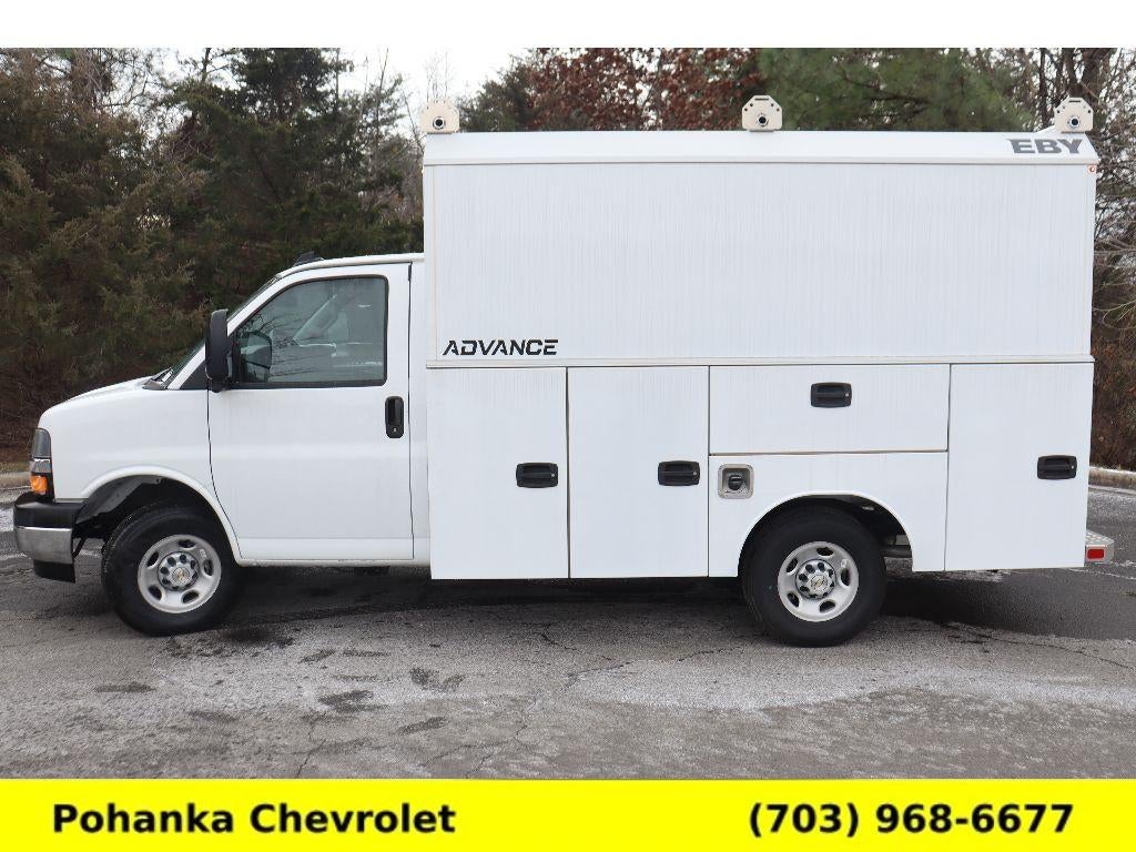 2025 Chevrolet Express Cutaway 3500 1WT