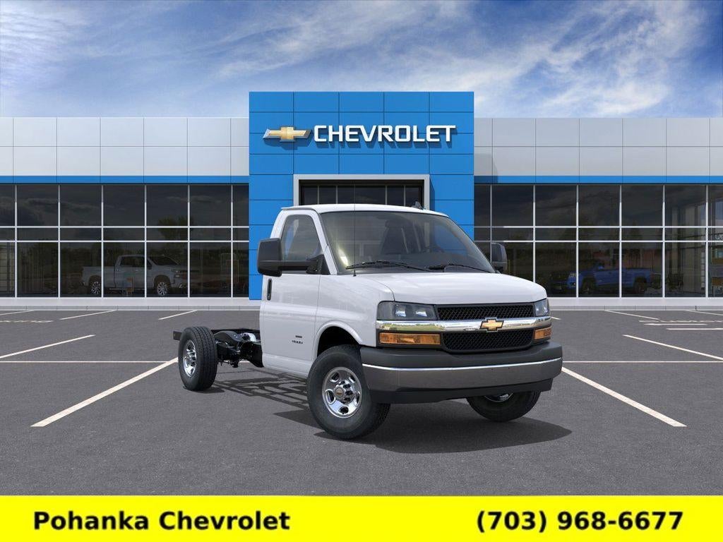 2026 Chevrolet Express Cutaway 3500 1WT